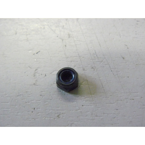 UM05-001-001_v1