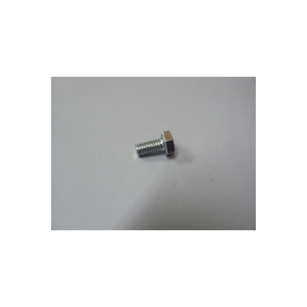 UM03-000-019