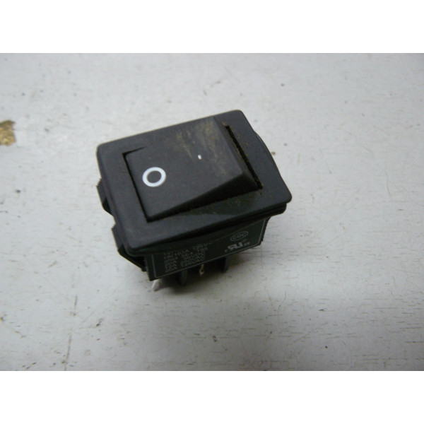 U404-100-042_v1