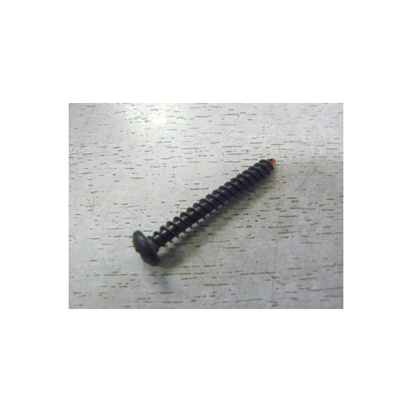 UM02-000-039