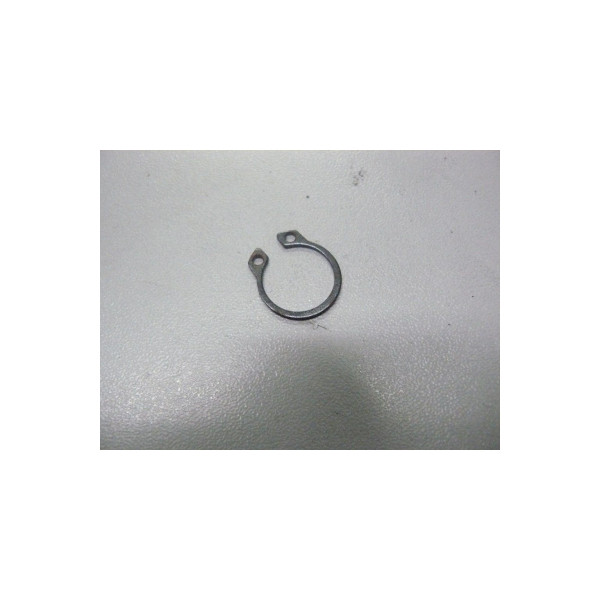 UM06-001-005