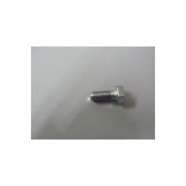 UM03-000-017
