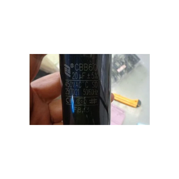 Конденсатор 20 uF 450V