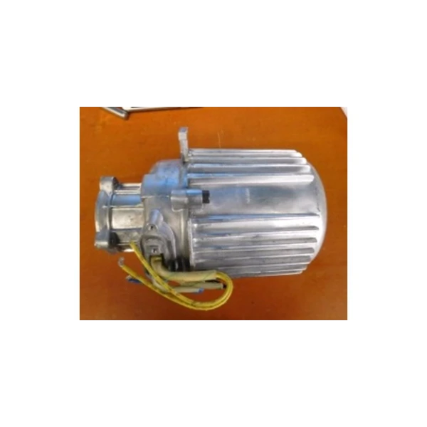 Двигатель в сборе АД 1800W