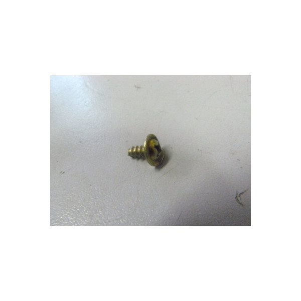 UM02-001-003
