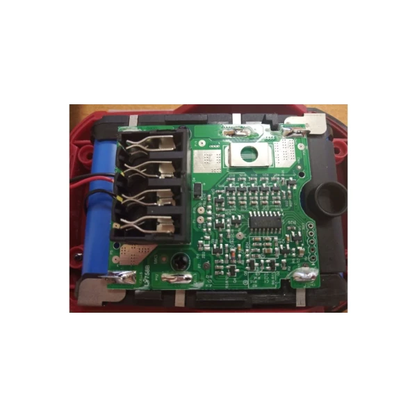 ЗУБР  С1-18, 18 В, 3.0 А·ч, аккумуляторная батарея (АКБ-18-3 С1)