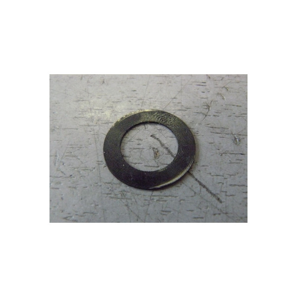 U501-105-037