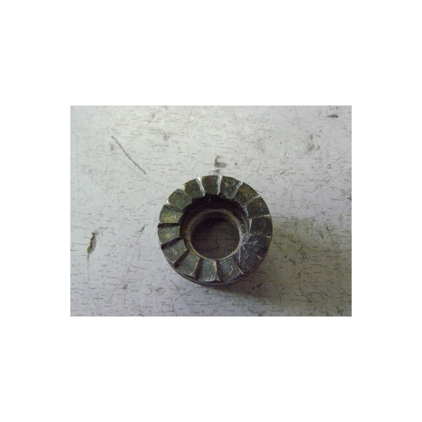 U502-105-045