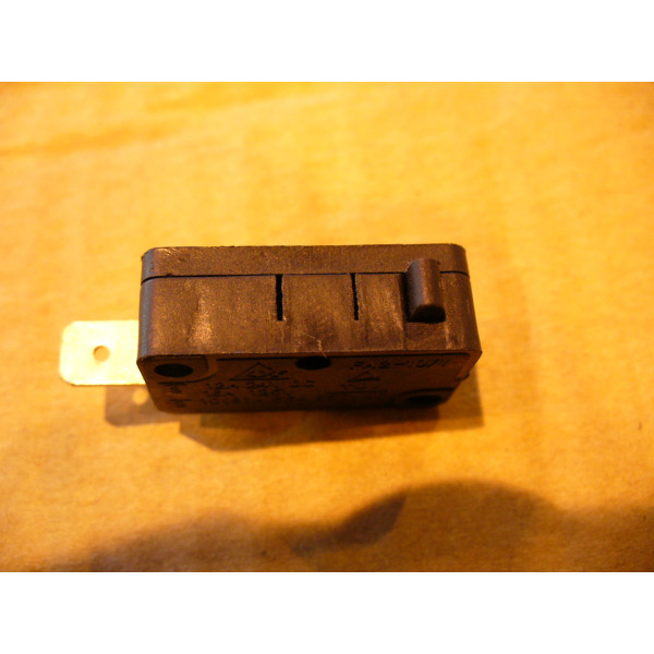 U451-550-011_v1