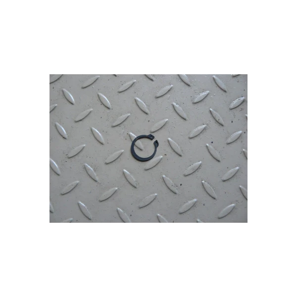 UM06-001-017