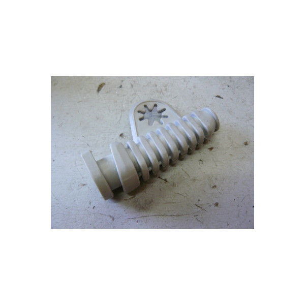 U098-003-002