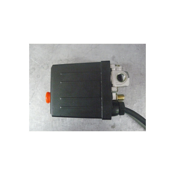 Выключатель пневматический 8Атм 16A 250V 5/8 bar