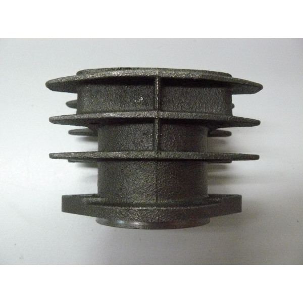U571-200-008_v2