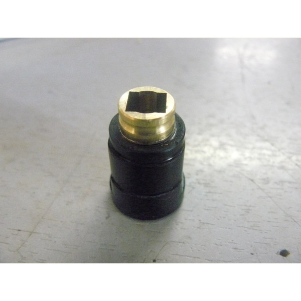 Щеткодержатель D18.8хL28.4