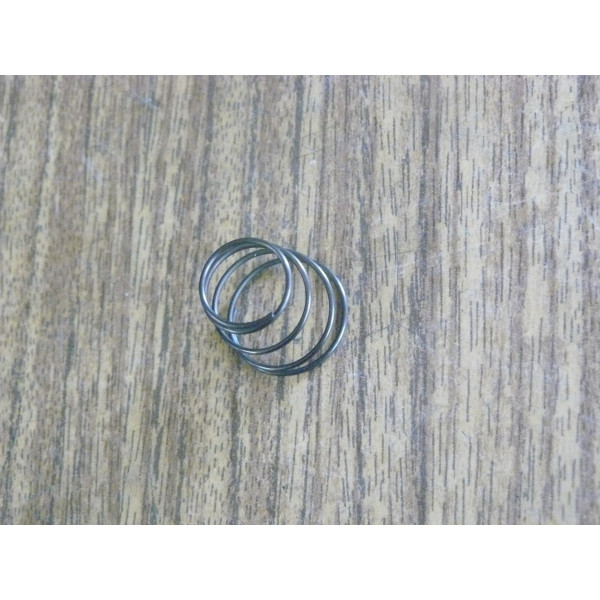 Пружина сжатия коническая (D1=21mm D2=15mm L=23mm t=4)