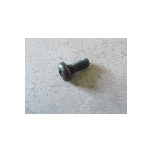 UM01-000-154