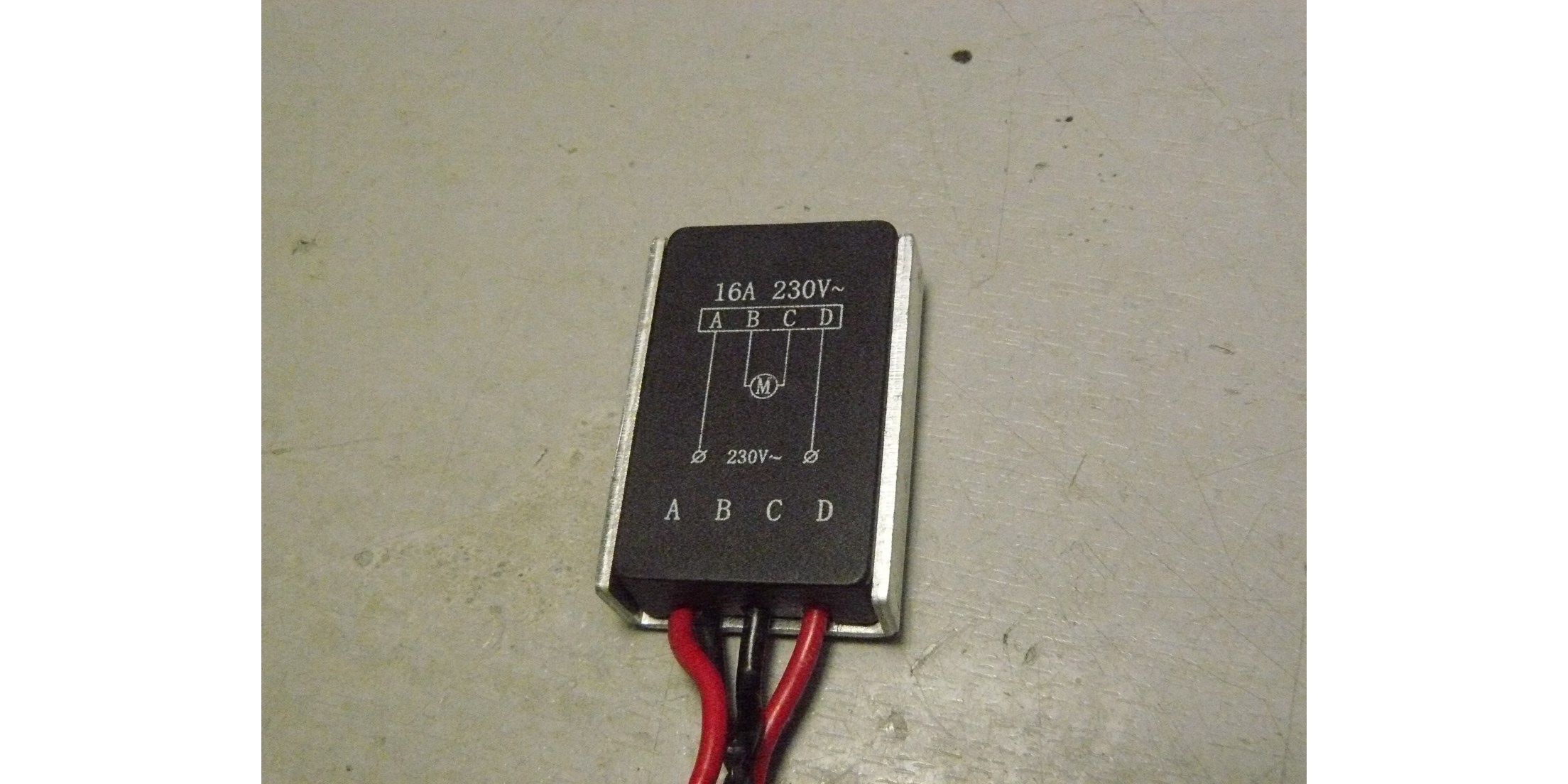 Блок плавного пуска 16A 230V~