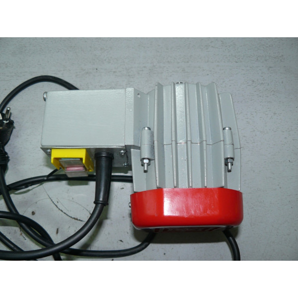 U529-900-056_v2