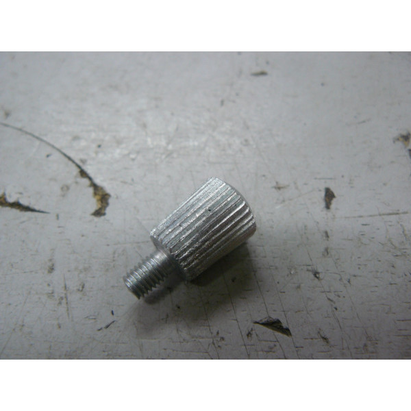 U529-900-068_v2