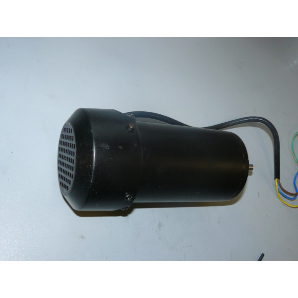 U533-350-032_v1