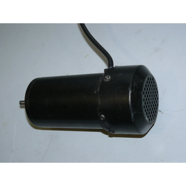 U533-350-032_v2