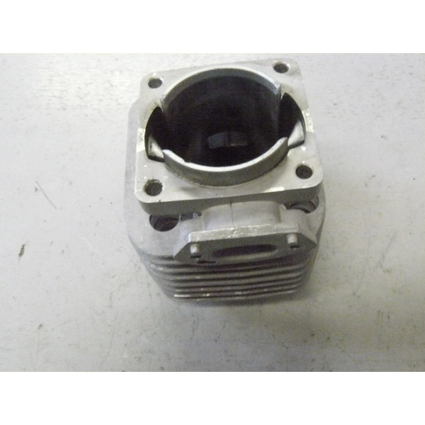 U589-370-001_v3