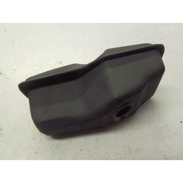 U589-370-007_v3