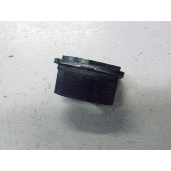 U589-370-013_v2