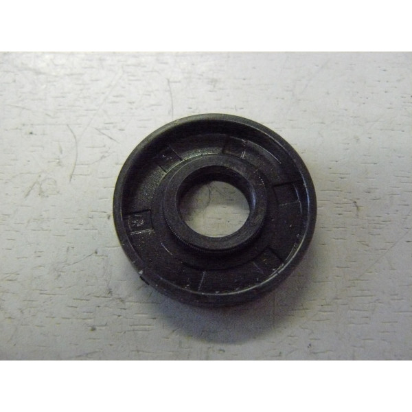 U589-370-029_v1