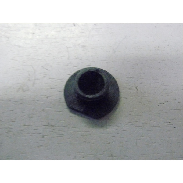 U589-370-120_v1