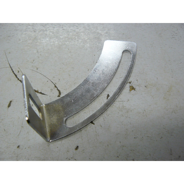 U527-500-083_v2
