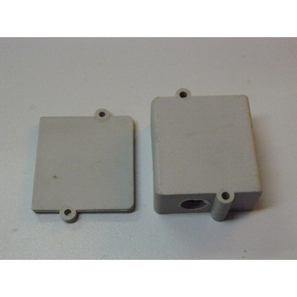 U523-100-060_v1