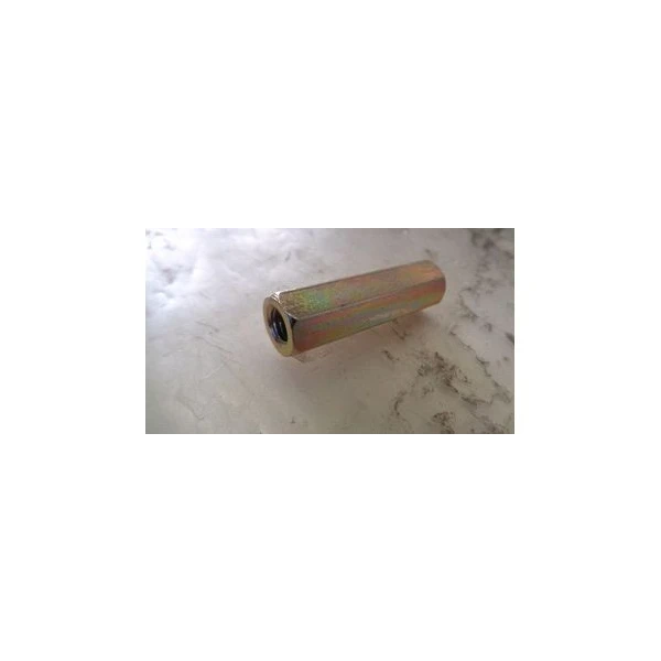 Втулка шестигранная